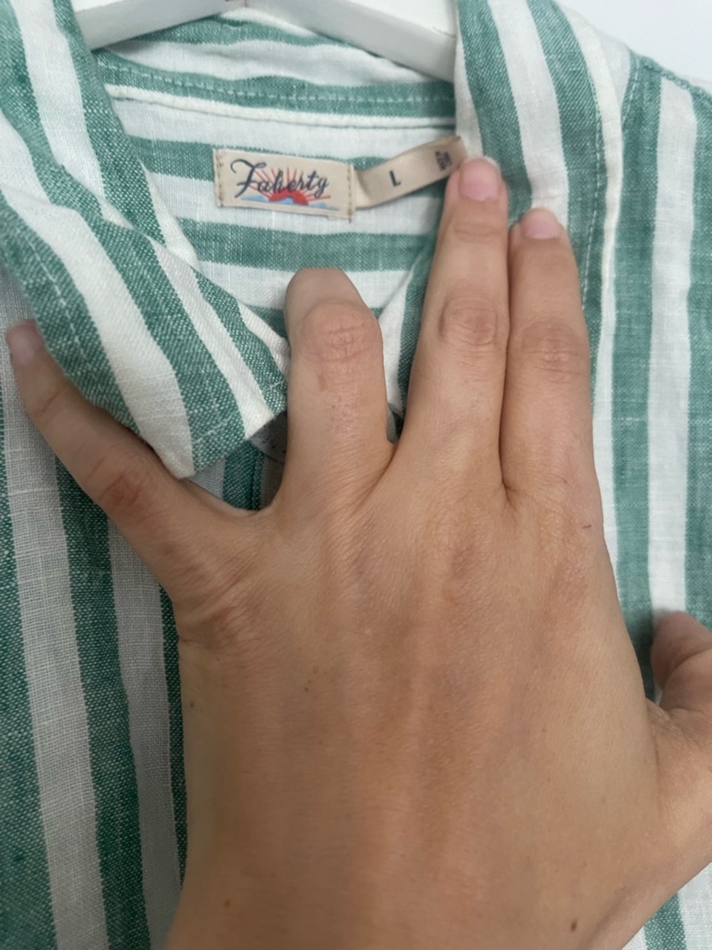 Faherty Green and White Vertical Stripe Button-Down Shirt - Picture 2 of 2